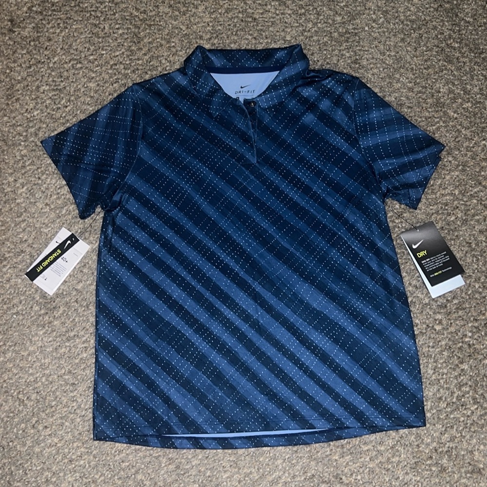 Girls Nike top. XL